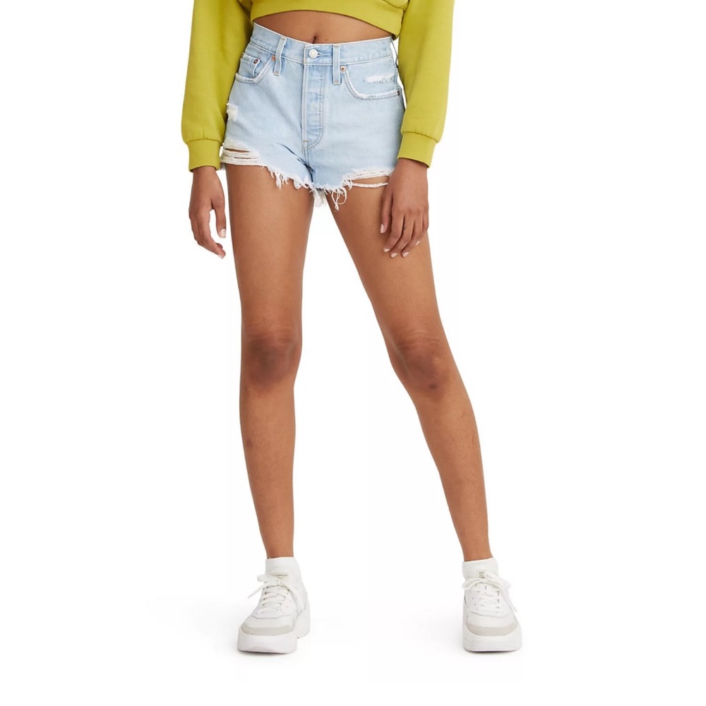 Levi’s 501 Jean Shorts Light Wash